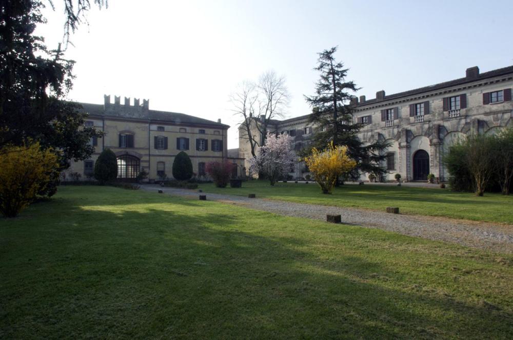 Agriturismo Corte Virgiliana Virgilio Екстериор снимка